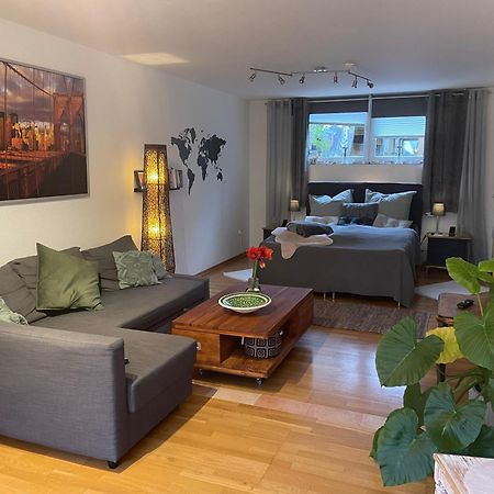 Modernes Appartement Im Gruenen - Stilvoll Und Komfortabel Köln Kültér fotó