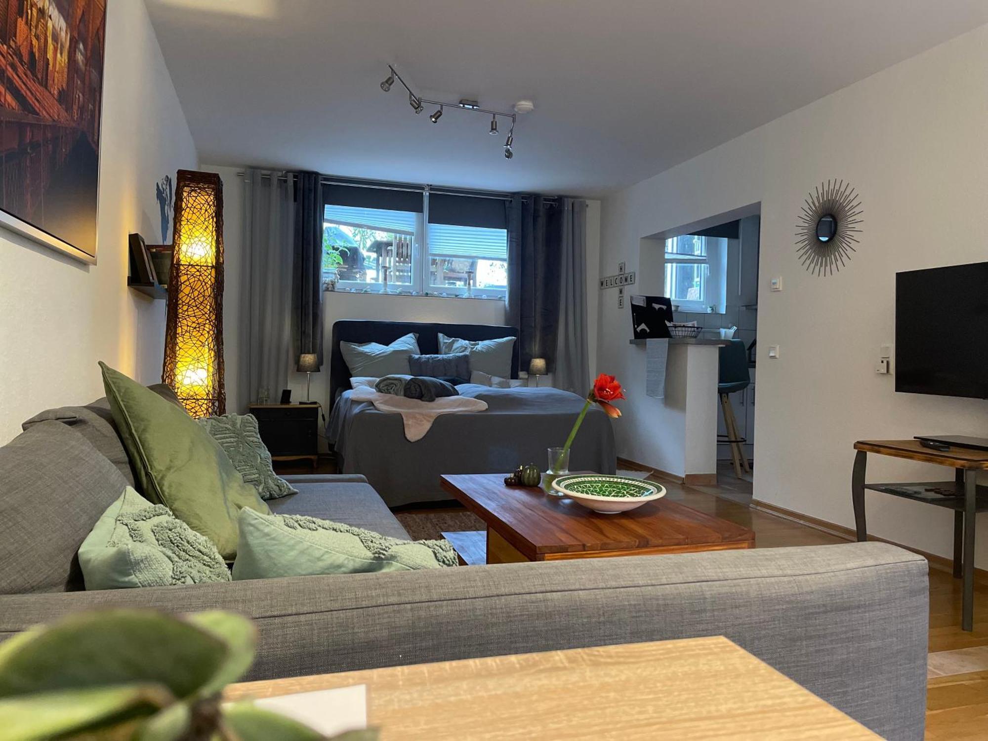 Modernes Appartement Im Gruenen - Stilvoll Und Komfortabel Köln Kültér fotó